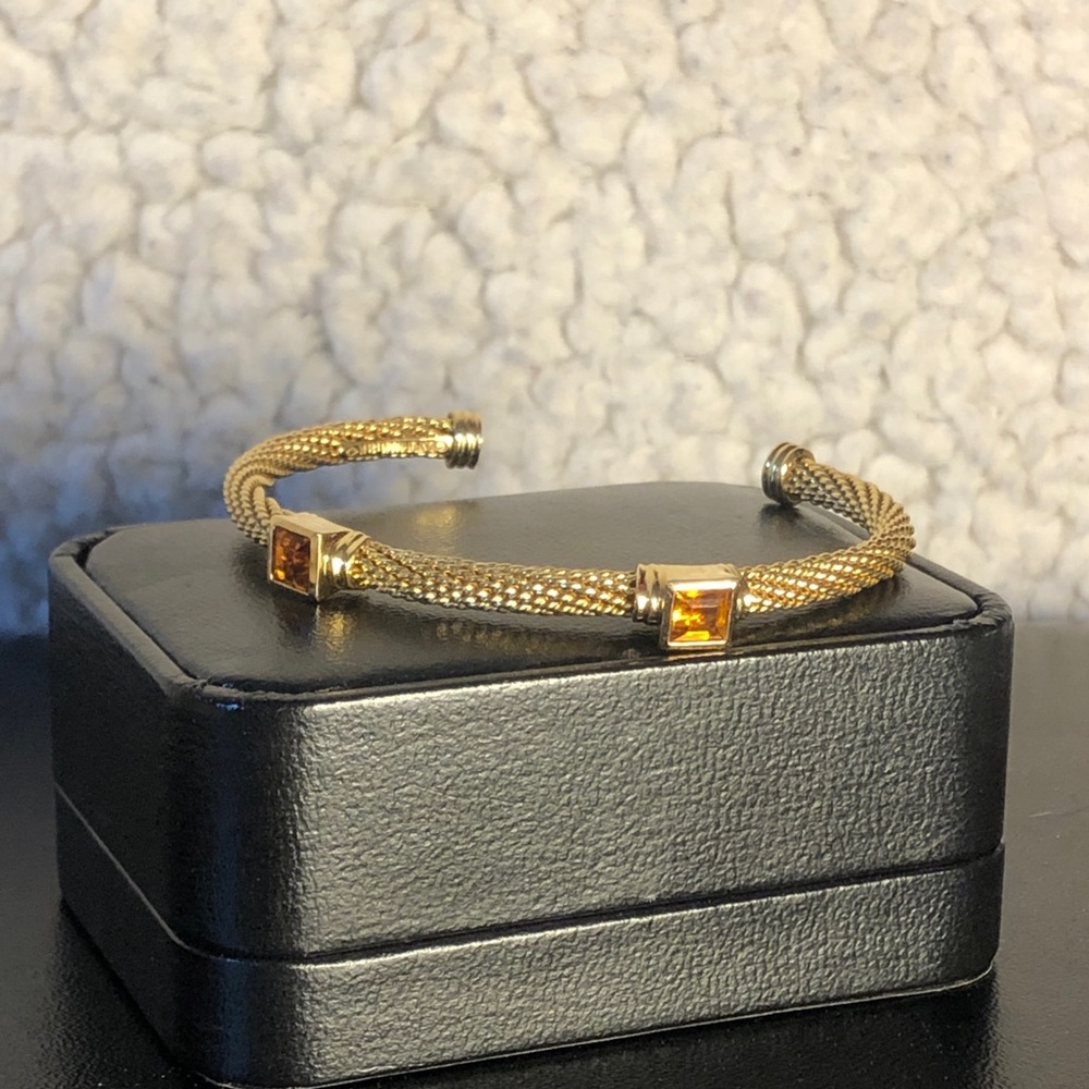 HOLD Authentic RARE 18kt David Yurman Cuff🌞